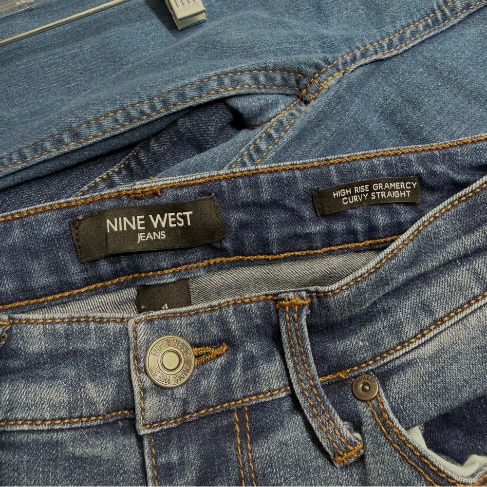 Nine West High-Rise Gramercy Curvy Straight-Leg  Light-Wash Blue Denim Jeans - Picture 11 of 13